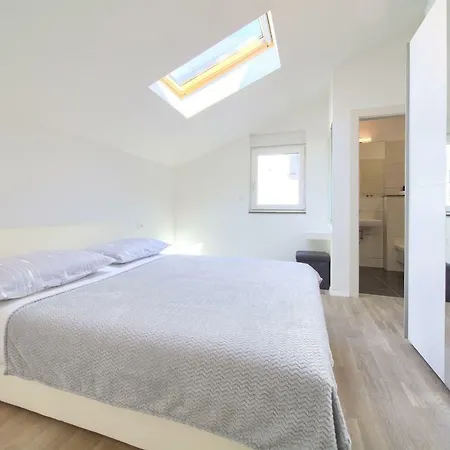 Apartment Penthouse Sabbia *